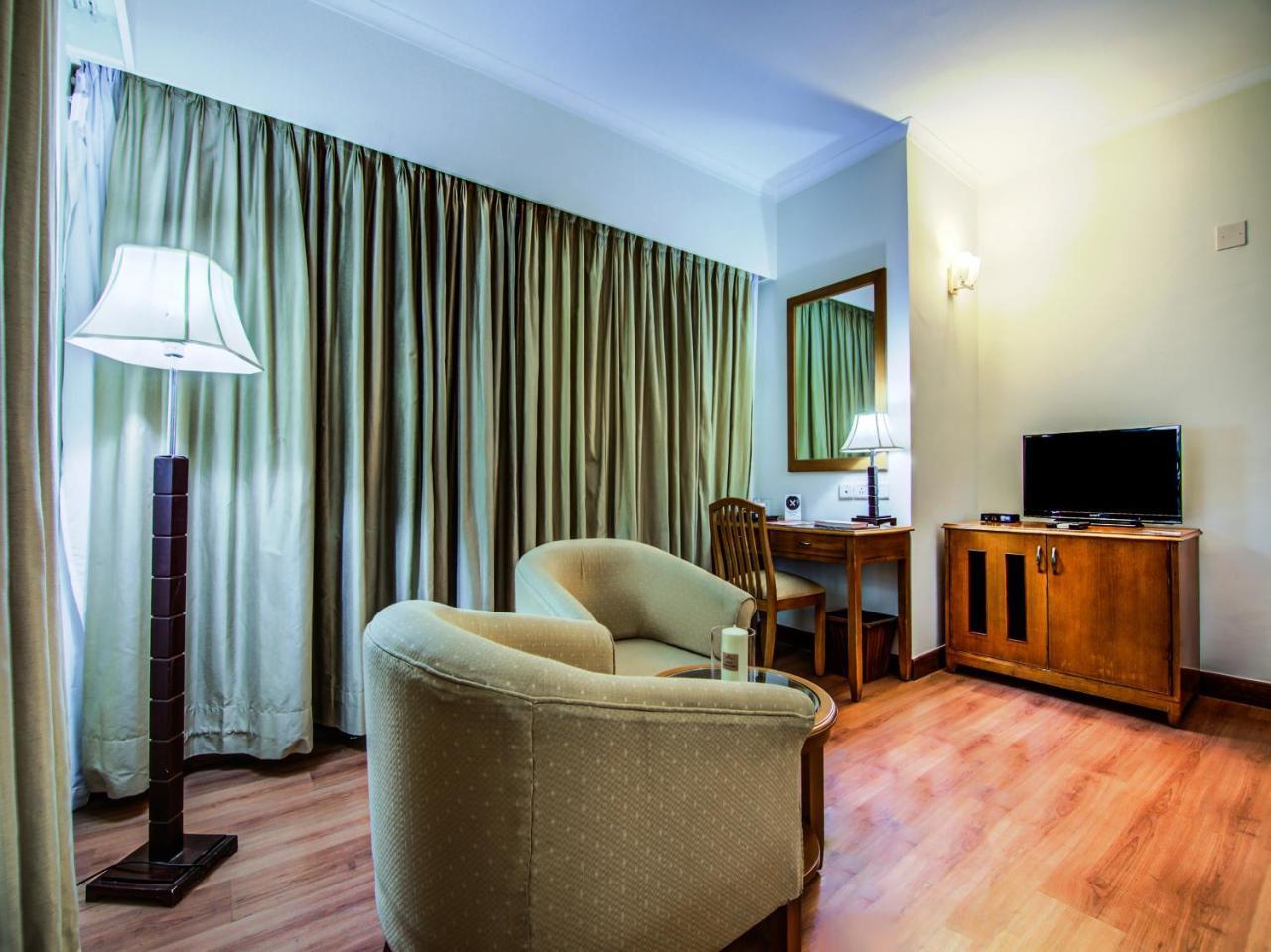 Sai Vishram Business Hotel بنغالور المظهر الخارجي الصورة
