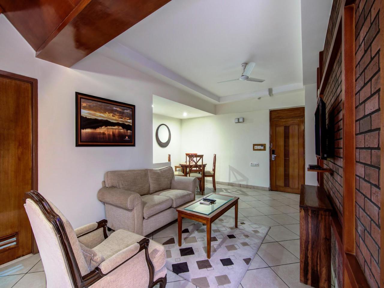 Sai Vishram Business Hotel بنغالور المظهر الخارجي الصورة